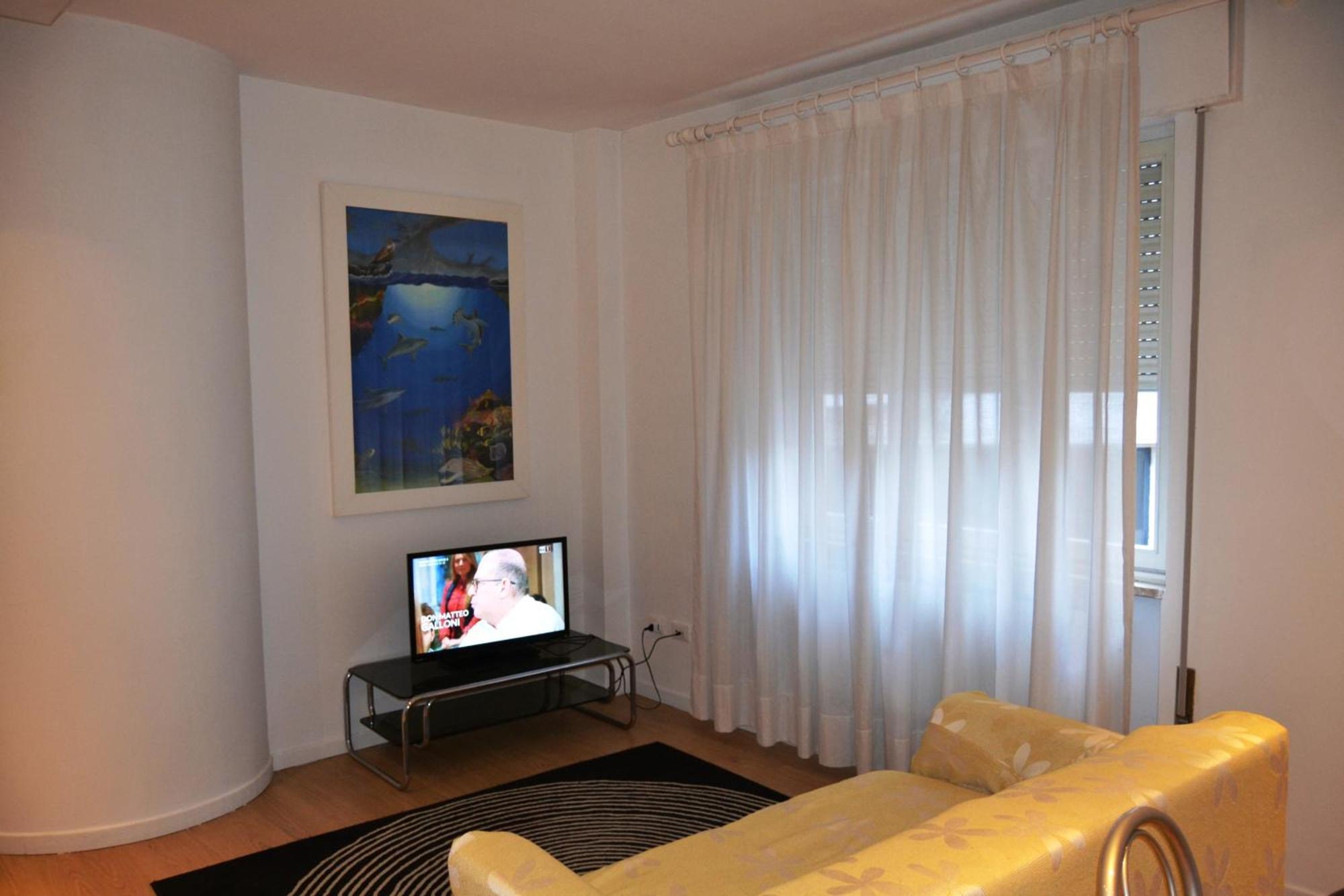 Aparthotel La Specola 2*
