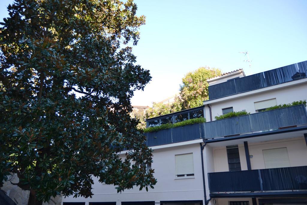 Aparthotel La Specola 2*